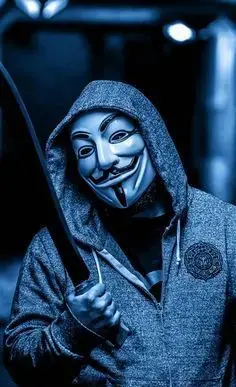 عکس پروفایل پسرانه چشم ضربدری