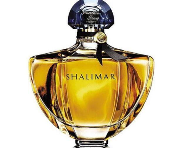 عکس عطر زنانه فرانسوی
