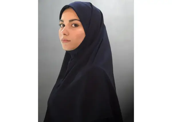 عکس آموزش دوخت مقنعه سه گوش