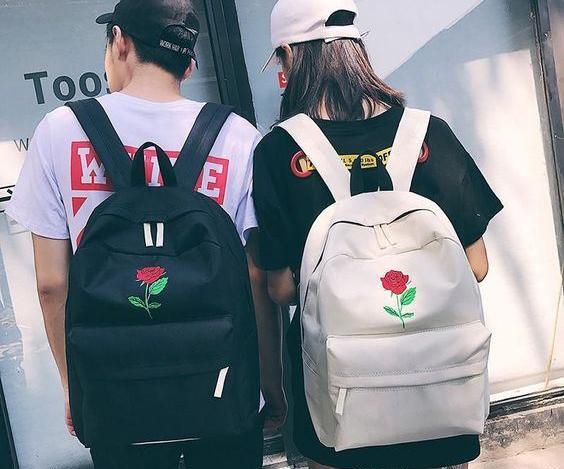 عکس کفش اسپرت برای مدرسه