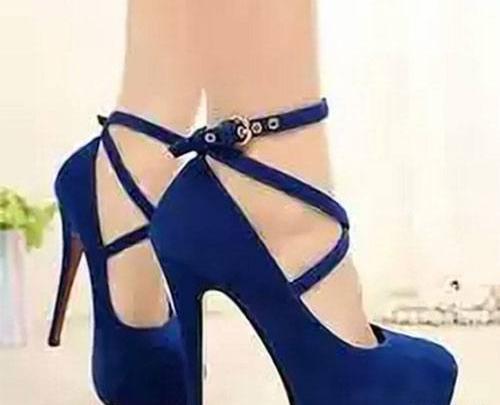 عکس کفش پاشنه بلند ابی