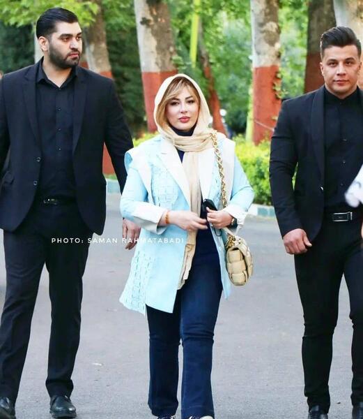 عکس کفش نیوشا ضیغمی