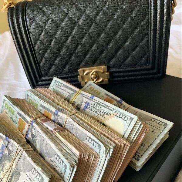 عکس کیف پول دلار