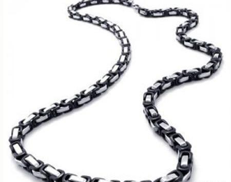 عکس گردنبند پسرانه