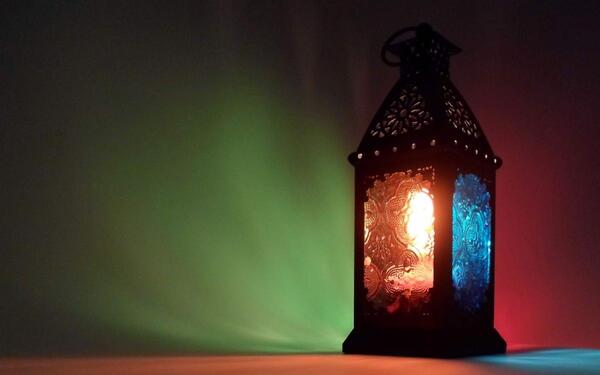 عکس نوشته ی ماه رمضان مبارک
