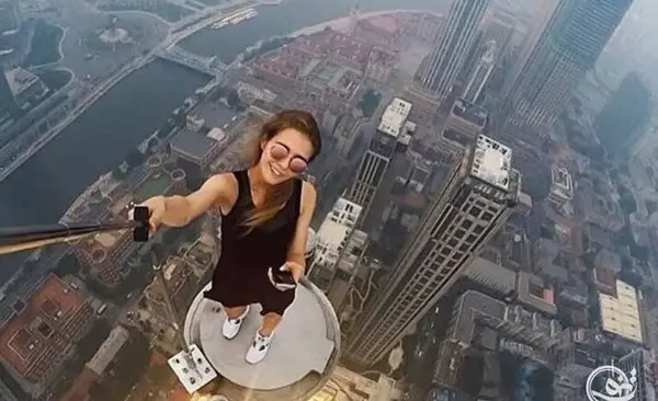 ژست عکس دونفره زن و شوهر