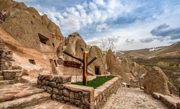 عکس های هتل صخره ای کندوان