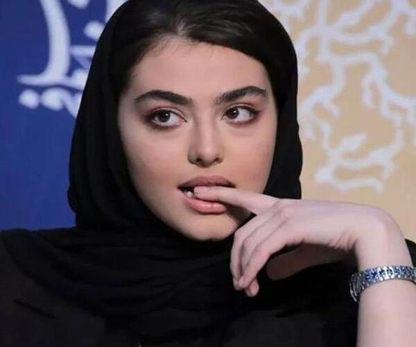 عکس پرحاشیه ریحانه پارسا
