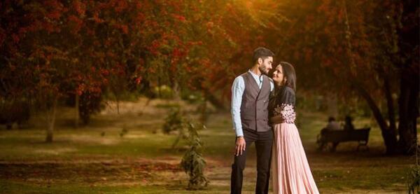 ژست عکس دونفره روز مرد