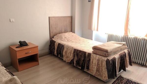 عکس اتاق های هتل ثمین خوی