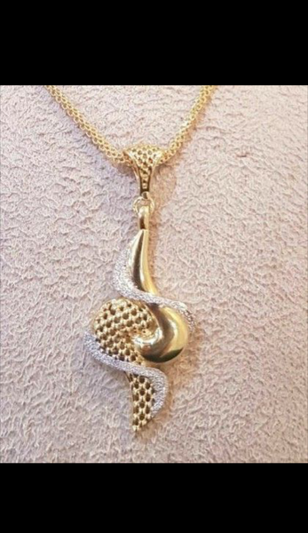 عکس گردنبند نی نی سایت