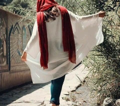 عکس دختر فیک با شال ۱۵ ساله