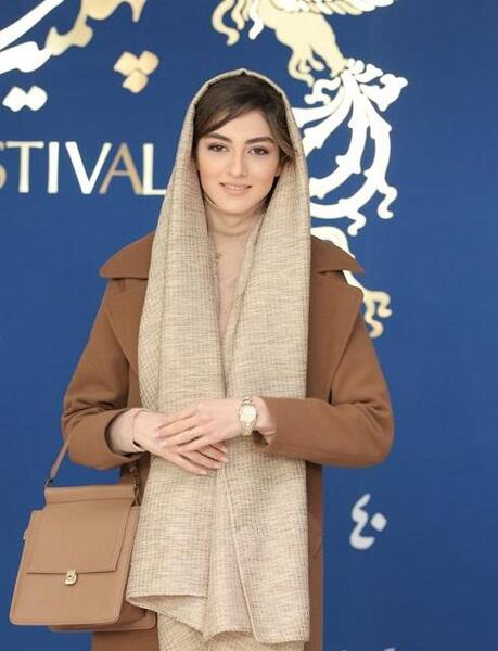 عکس پردیس پورعابدینی در جشنواره فجر