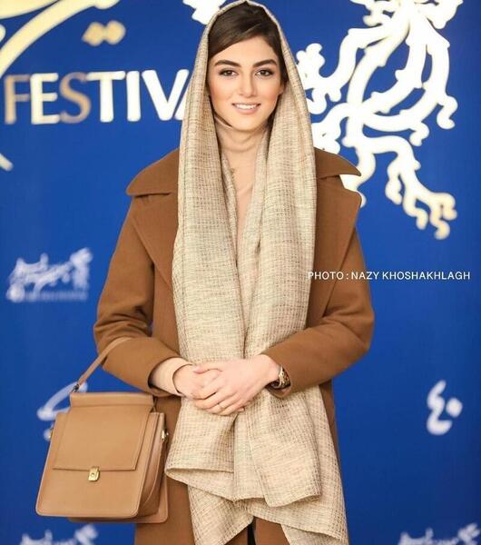 عکس پردیس پورعابدینی در جشنواره فجر