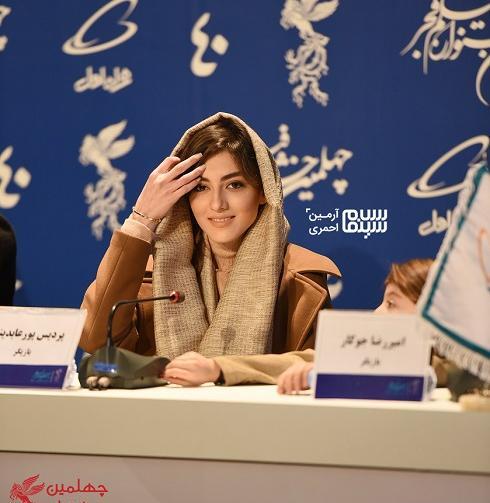عکس پردیس پورعابدینی در جشنواره فجر