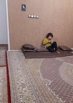 عکس مهسا امینی با پدر و مادرش