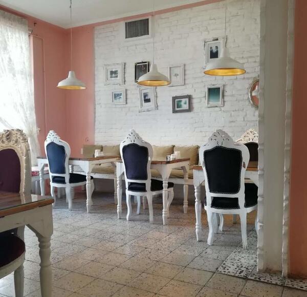 عکس کافه زیتون سنندج
