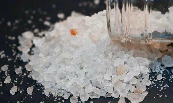 عکس مواد سفید