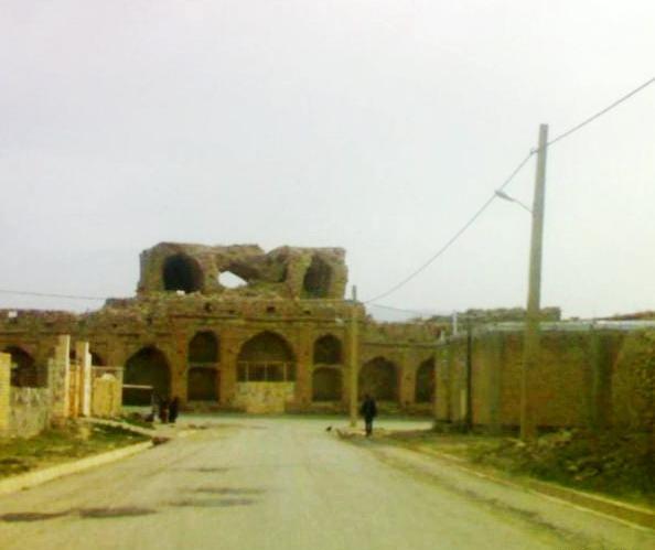 عکس زلزله در خانه
