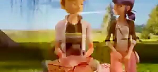 عکس دختر کفشدوزکی حامله