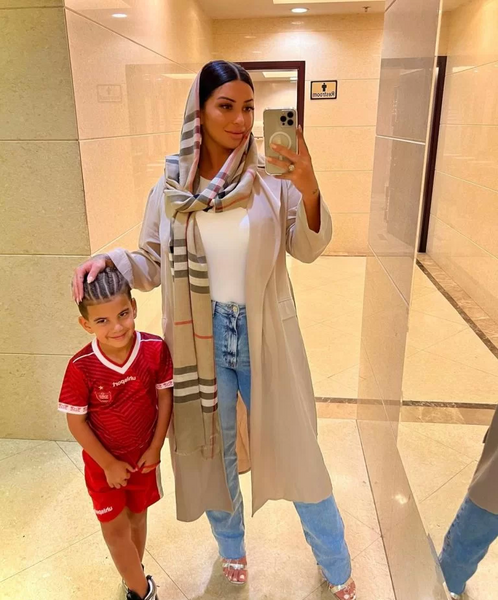 عکس همسر لوکادیا بازیکن پرسپولیس