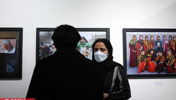 نمایشگاه عکس سرو روان