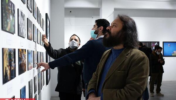 نمایشگاه عکس سرو روان