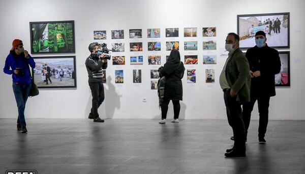 نمایشگاه عکس سرو روان
