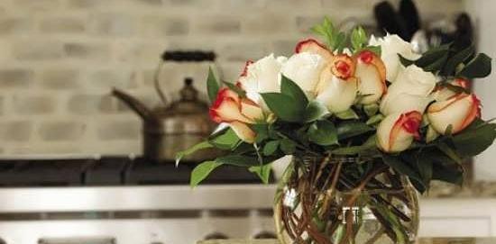 عکس گلهای طبیعی در گلدان