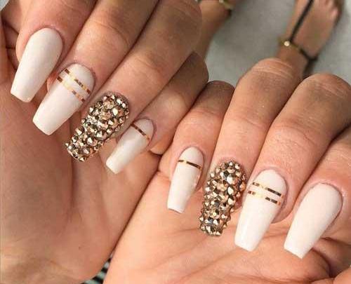 عکس کاشت ناخن دخترانه شیک قرمز