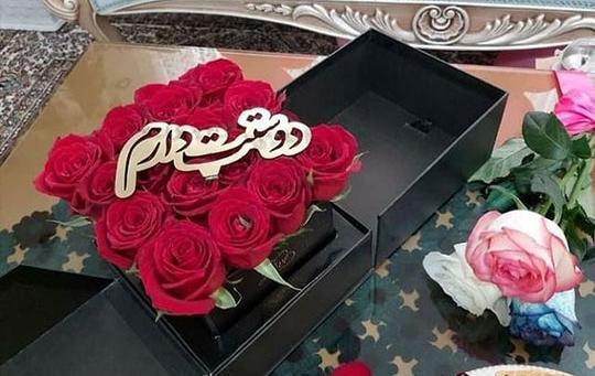 عکس گل توی شیشه