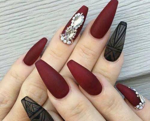 عکس کاشت ناخن زرشکی