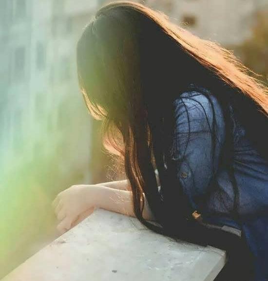 ژست عکس دپ دخترونه