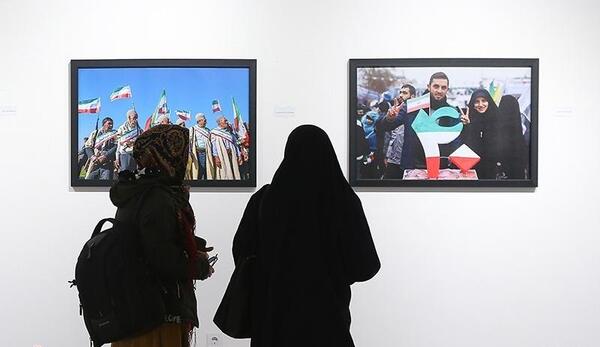 نمایشگاه عکس پرچم افتخار