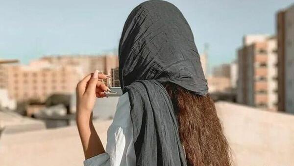 عکس پروف دختر از پشت سر