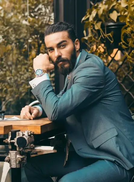 عکس پسر خوش تیپ سیاه و سفید