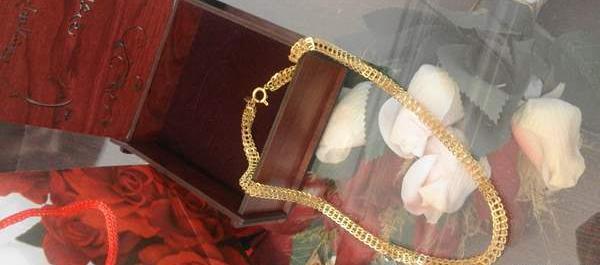 عکس کادو روز زن نی نی سایت