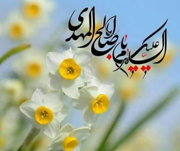 عکس حاج قاسم با تسبیح