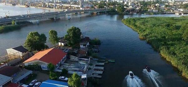 عکس بهشت تالاب بندر انزلی