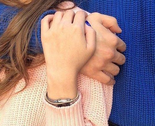 عکس عاشقانه خاص دست