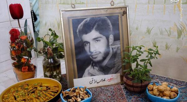 عکس حاج قاسم شب یلدا