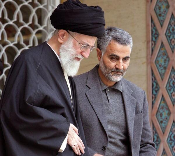 عکس زیبا از شهید سلیمانی