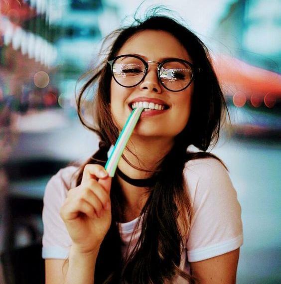 عکس دخترونه صورتی شیک برای پروفایل