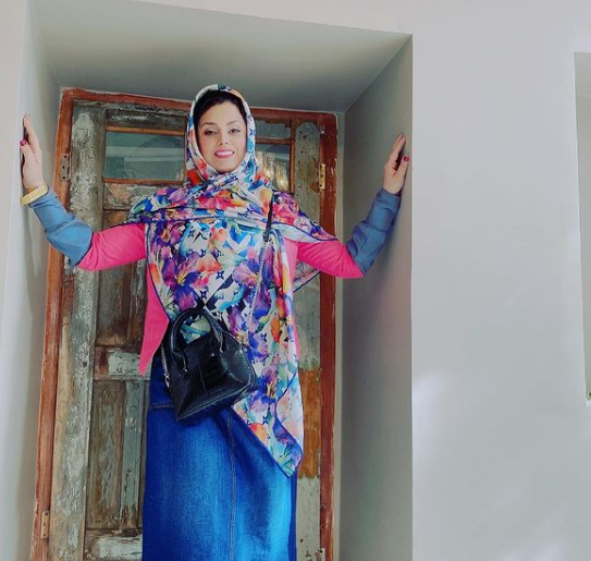 عکس مجری زن جدید به خانه برمیگردیم