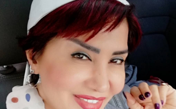 عکس مجری زن شبکه خبر که پناهنده شد