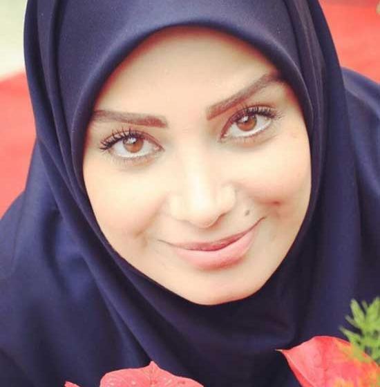 عکس مجری زن به خانه برمیگردیم