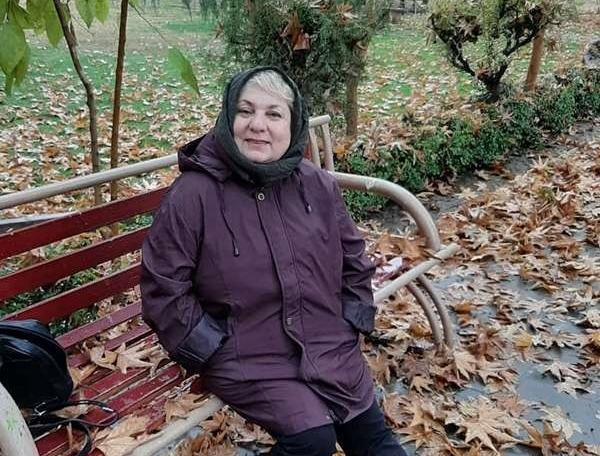 عکس مجری زن خانه ابنباتی