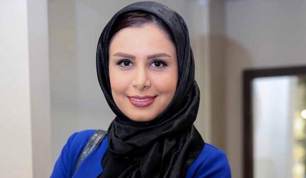 عکس مجری زن خداحافظی کرد