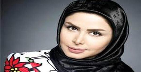 عکس مجری زن خداحافظی کرد
