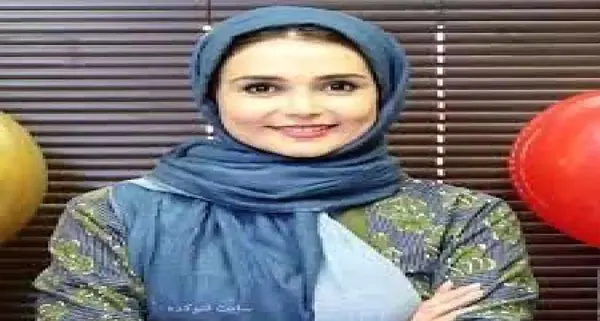 عکس مجری زن خداحافظی کرد